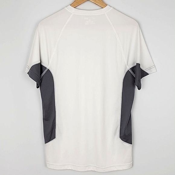 ⭐️3/ $30⭐️ Under Armour Men's Loose Heatgear White T-Shirt Short Sleeves Size S - Picture 2 of 9